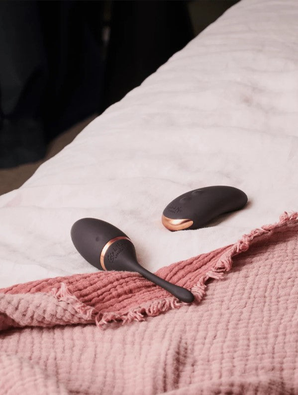 Vibrator - The Remote Egg - Coco de Mer - Pleasure No. 4